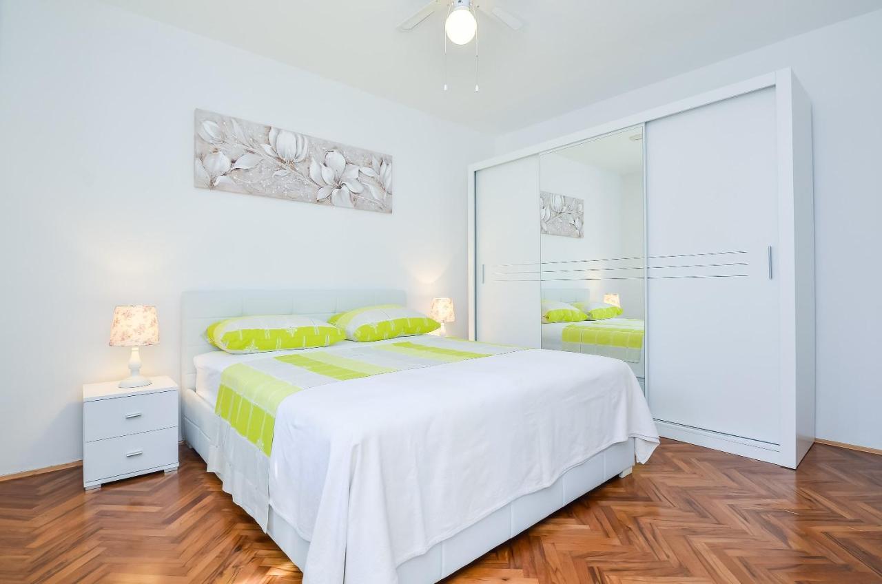 Studios Heliva Ragusa Esterno foto
